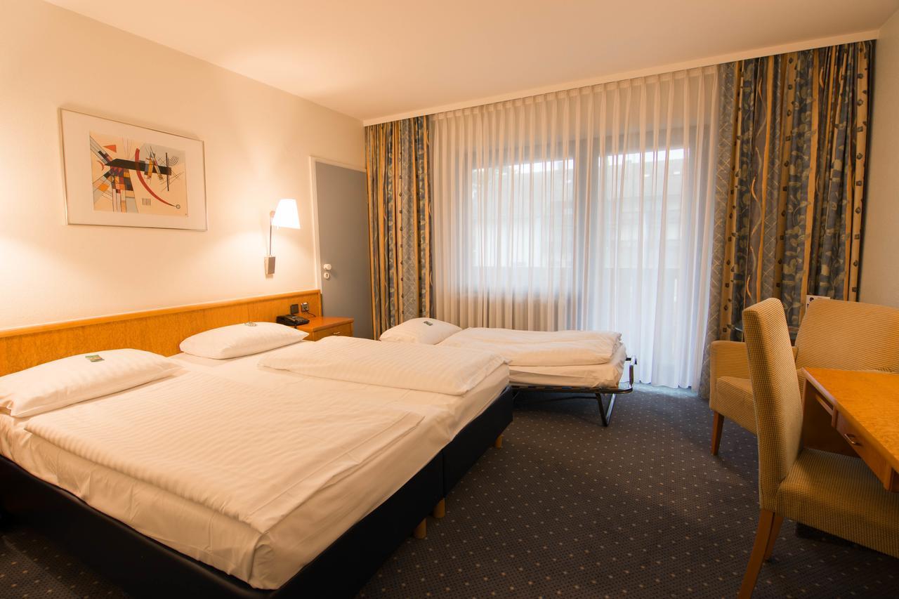 Parkhotel Frankfurt-Roedermark Rodgau Esterno foto